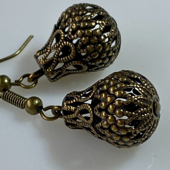 ❤️ Antique Brass Filigree Earrings - Picture 8 of 10